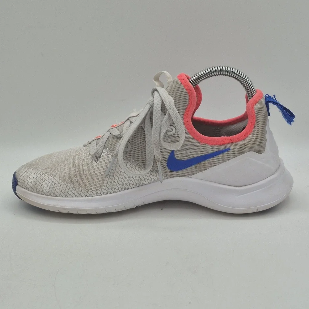 Nike Free TR 8 Shoes Womens Size 7.5 Gray Mesh Training‎ Sneakers 942888-041